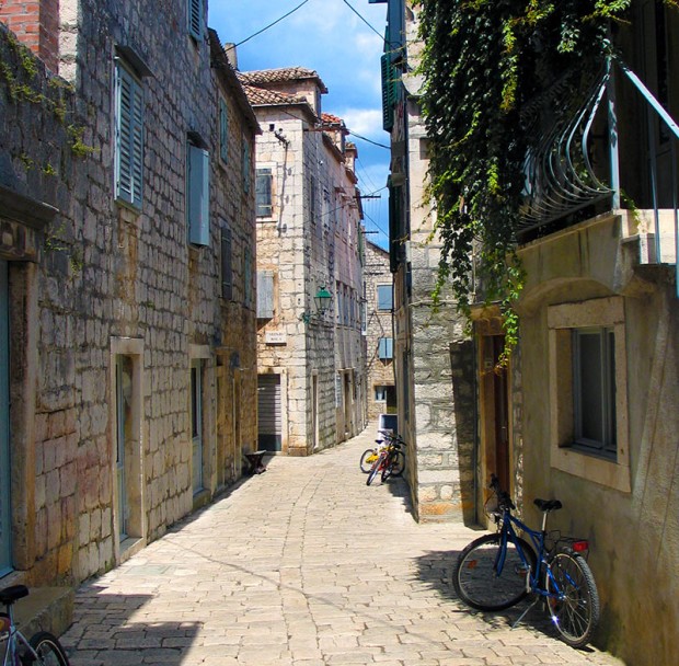 Stari Grar, Hvar