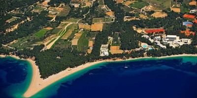 Zlatni Rat beach from air