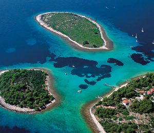 blue lagoon day trip croatia