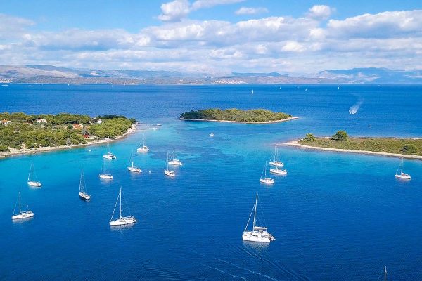 view-on-drvenik-and-krknjasi-islands-blue-lagoon-croatia