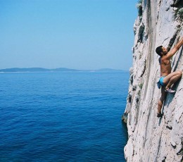 Marjan Hill rock climbing