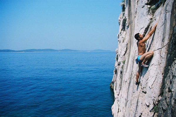 Marjan Hill rock climbing