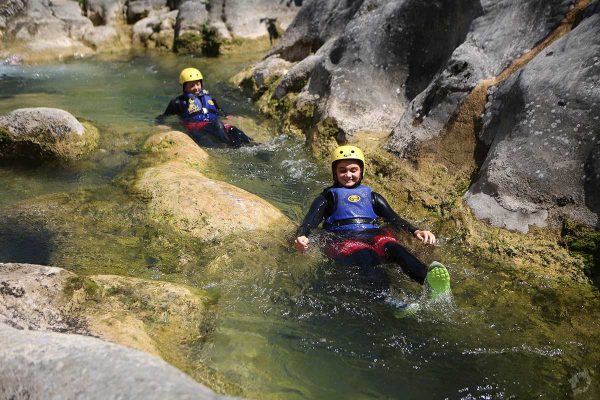 Gliding through Cetina river canyon