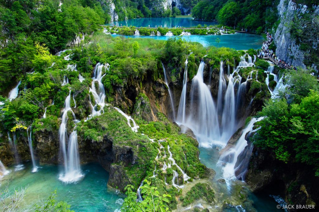 split day trip to plitvice lakes