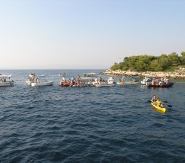 Tugging of Mrduja Island