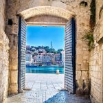 gates-of-trogir-blue-lagoon-tour