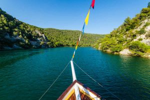 Boat cruise on Krka river