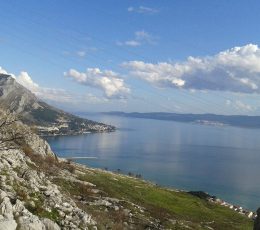 viewofomisaswehike-tourfromsplit