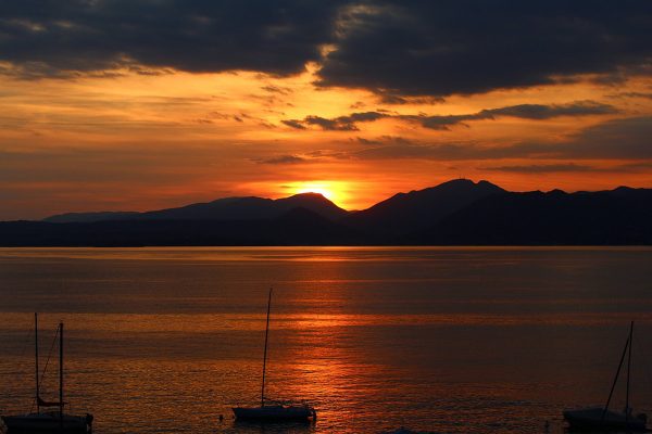 Sunset-sailingSplit-2
