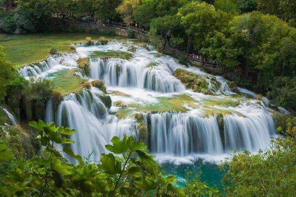 cascading-waterfalls-in-skradinski-buk—krka-np